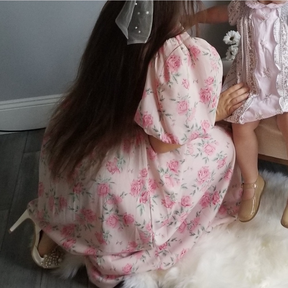 Puff Sleeved Midi Dress